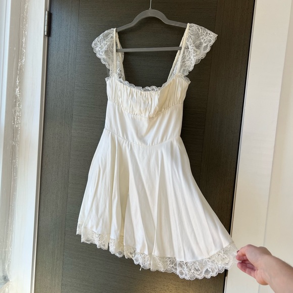 Kaia Lace Trim Mini Dress - Picture 3 of 4